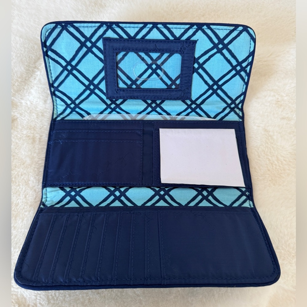 Vera Bradley Cuban Tiles Trifold Wallet - NWT - Picture 8 of 9